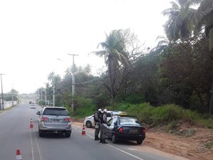BPRv realiza blitz e flagra três condutores inabilitados na AL-101 Norte
