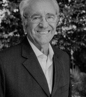 Morre Juca de Oliveira, ícone da dramaturgia brasileira, aos 91 anos