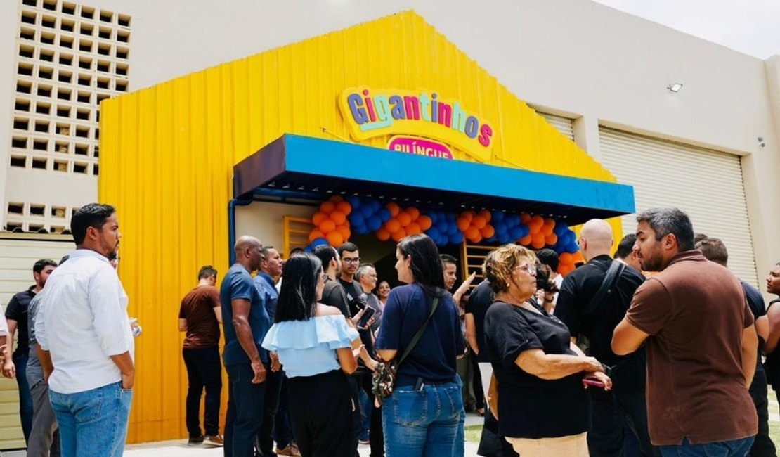 Comunidade escolar recebe nova unidade do Gigantinho no Feitosa