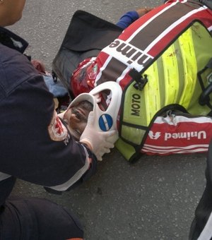 Acidente de trânsito deixa mototaxista ferido no bairro São Luís
