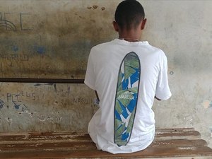 Polícia persegue e prende suspeito de praticar crime em Arapiraca