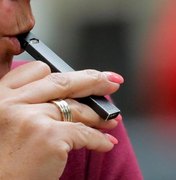 Cigarro eletrônico aumenta dependência da nicotina, aponta estudo do Inca