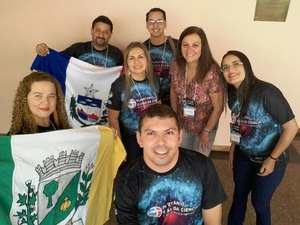 Cientista da Nasa homenageia Planetário de Arapiraca