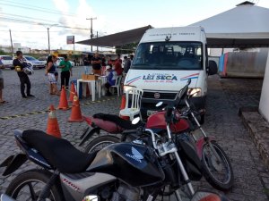 Batalhão de Trânsito prende dois condutores por embriaguez ao volante