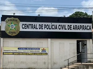 Mulher chama policial de 'fuleira' e 'fraca' e  acaba presa em Arapiraca