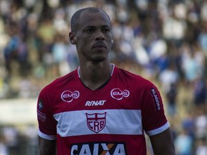 Anderson Conceição e Rafael Carioca cumprem suspensão e desfalcam o CRB contra o São Bento-SP