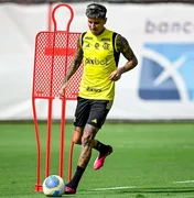 Jogador do Flamengo atinge marca histórica com a camisa do clube