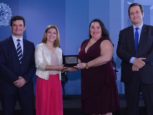 Seris é premiada entre as cinco secretarias que mais empregam reeducandos no Brasil