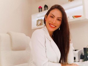 [VÍDEO] Médica é picada por cobra em banho de cachoeira e está na UTI