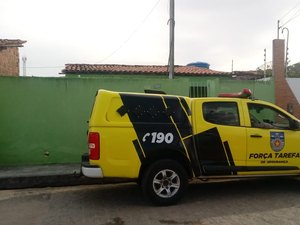 Criminosos invadem residência e executam homem em Palmeira dos Índios