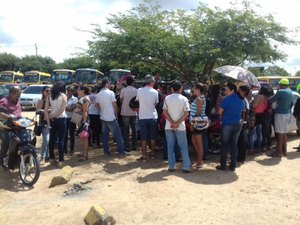 Equipe de apoio da educação municipal ocupa Centro Administrativo