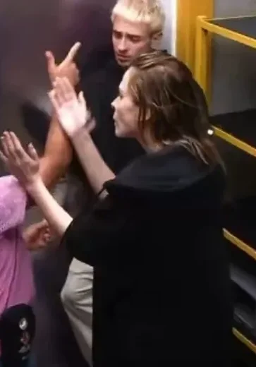 Milena descobre nova câmera no BBB após Pedro tentar beijar Jordana à força