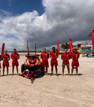 Fabio Costa entrega moto aquática ao Corpo de Bombeiros e reforça estrutura de salvamento no litoral de AL