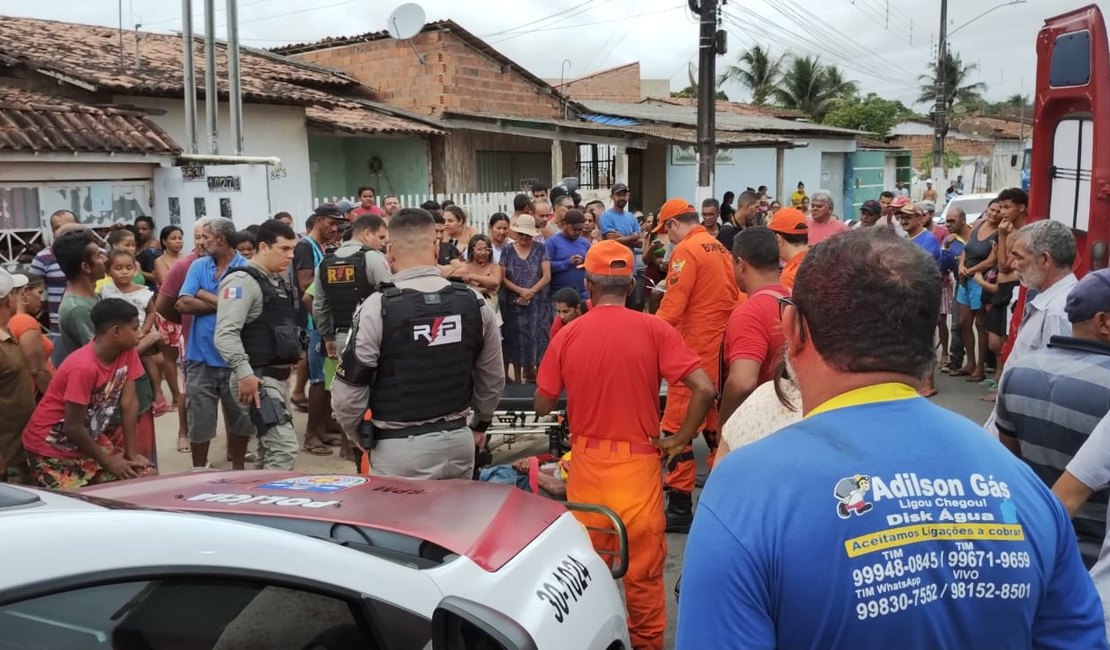 Populares espancam suspeito de estuprar criança em Limoeiro de Anadia