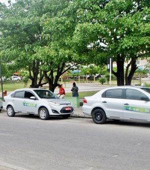 Taxistas de Arapiraca passam a cobrar bandeira dois