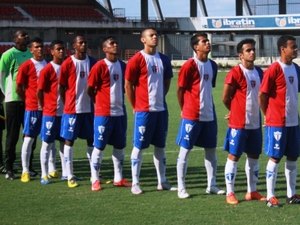 São Domingos vence Penedense e continua com chances