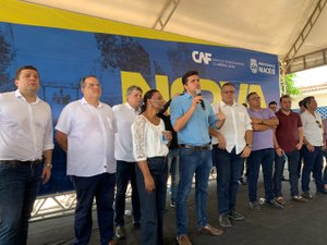 Vereadores prestigiam mais uma assinatura de Ordem de Serviço