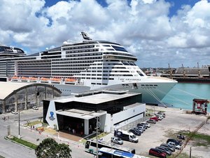 Porto de Maceió inicia temporada de cruzeiros 25/26 nesta quarta-feira (19) com a chegada do Costa Favolosa