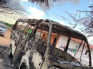 Denúncia aponta que incêndio de ônibus em Belo Monte foi por vingança política