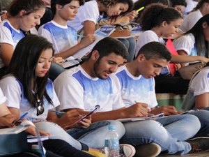 Candidatos ao Enem têm até domingo para pedir isenção da taxa de inscrição