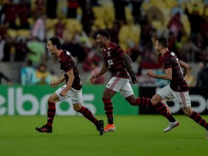 Flamengo vence o Corinthians novamente e avança na Copa do Brasil