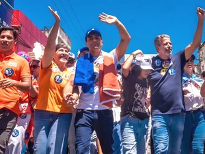 Arthur Lira participa de caminhada com JHC, Marina e Célia Rocha em Arapiraca