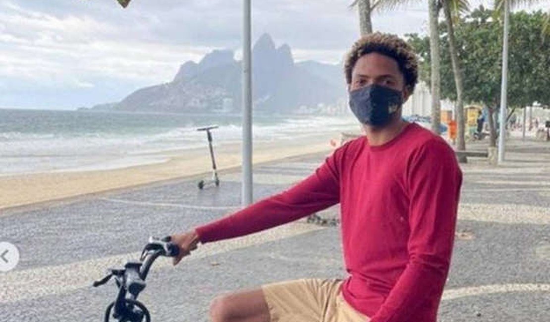 Polícia investiga origem da bicicleta comprada por jovem negro acusado falsamente de furto