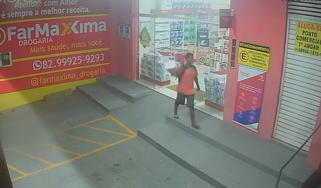 [Vídeo] Câmeras registram homem furtando farmácia no Tabuleiro do Martins