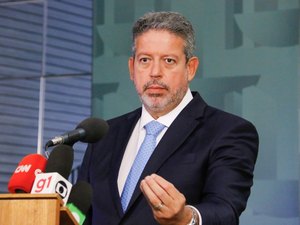 Lideranças do MDB estão com Arthur Lira, exceto Renan Calheiros