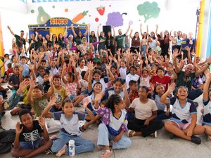 Crianças de escola municipal de Arapiraca aprendem sobre tratamento da água