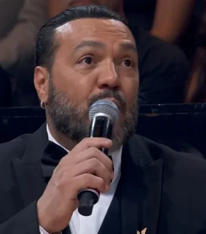 Belo se rende e rasga elogios para a ex, Viviane Araújo: “Maravilhosa”