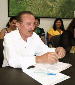 Morre aos 89 anos historiador Zezito Guedes, maior referência arapiraquense em cultura popular