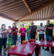 Prefeito Gilberto Gonçalves anuncia entrega de posse de terras para 72 famílias do Assentamento Canoé