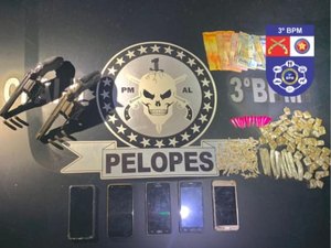 Polícia apreende armas, crack e cocaína no Sítio Cangandu; três suspeitos foram presos