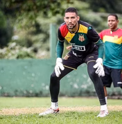 ASA anuncia goleiro Rafael Mariano para sequência da temporada