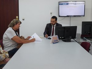 MPT firma TAC para melhorar condições de trabalho de garis de Coqueiro Seco