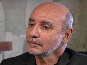 Advogado deixa defesa de Queiroz após buscas do Ministério Público