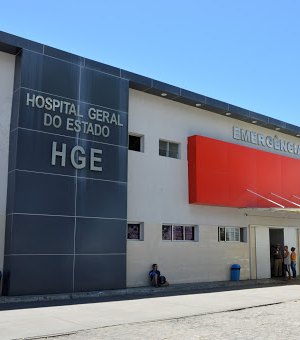 Sobrevivente de atentado em Marechal Deodoro se recupera no HGE