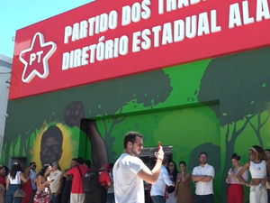 [Vídeo] PT inaugura nova sede em Maceió com auditório e loja de produtos do partido