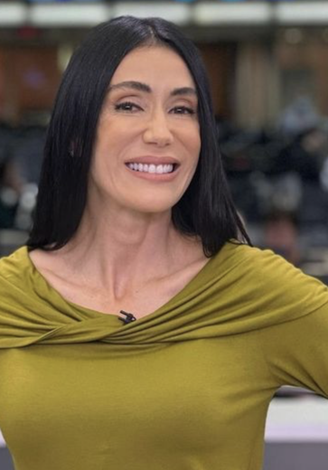 Michelle Barros explica saída da Globo: 'Queria ter um programa'