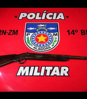 Homem agride irmã e sobrinha e é preso com arma de fogo em Flexeiras