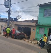 Carro colide contra residência e condutor fica ferido no município de Porto Calvo