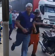 [Vídeo] Trabalhadores são evacuados durante incêndio em fábrica no Distrito Industrial