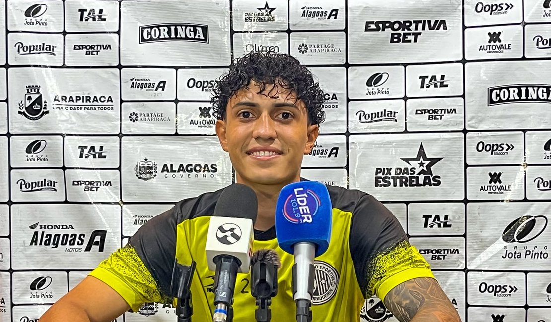 [ Vídeo]Feliz pelo gol do acesso, pela vantagem na semifinal, mas com os pés no chão, diz Motta
