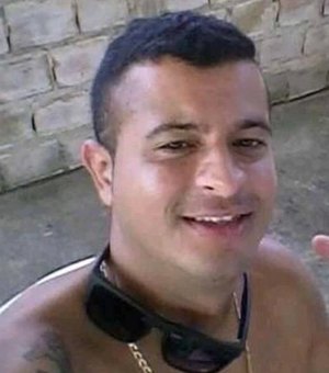 Corpo de vendedor de batatinhas de Arapiraca que morreu afogado é encontrado em Traipu