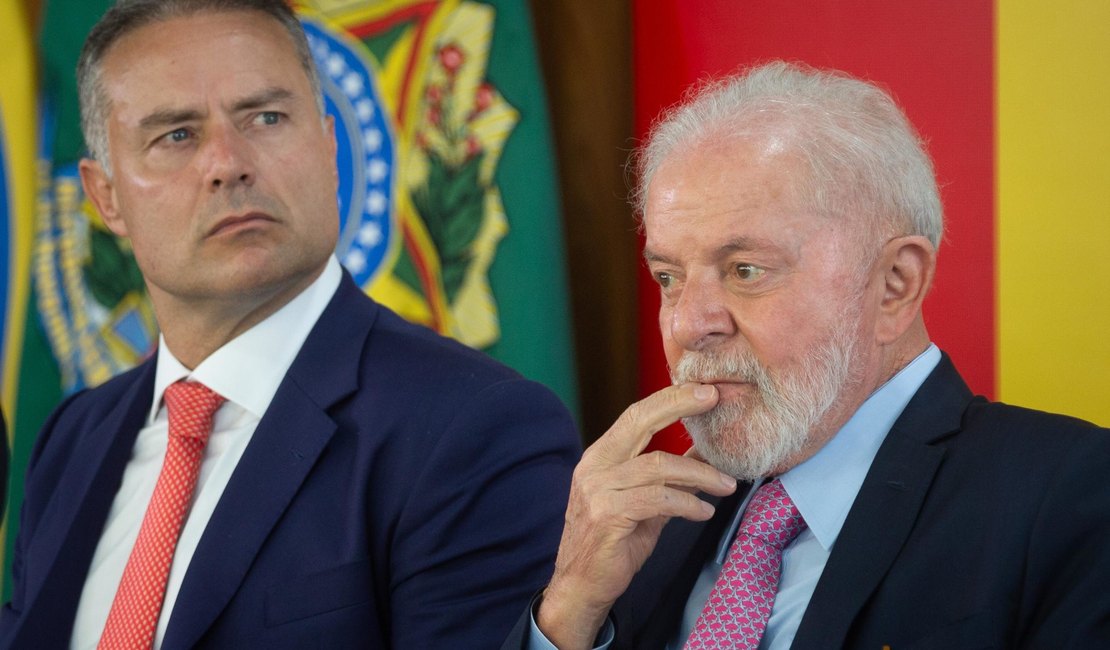 Renan Filho trabalha para reverter impopularidade de Lula de olho na vaga de vice em 2026