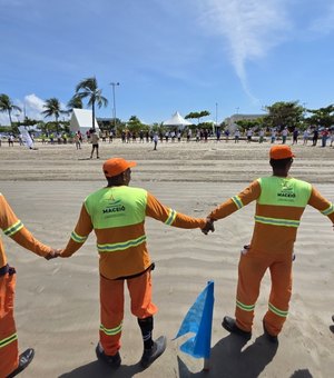 Prefeitura realizará mutirão de limpeza na Praia de Jaraguá neste sábado (19)
