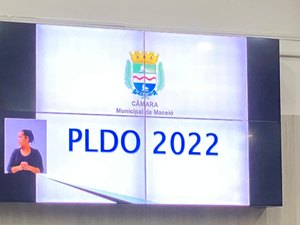 População é impedida de se manifestar em audiência pública na Câmara Municipal de Maceió