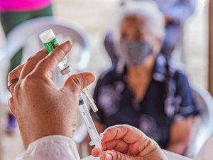 Alagoas já aplicou mais de 600 mil doses de vacinas contra a Covid-19