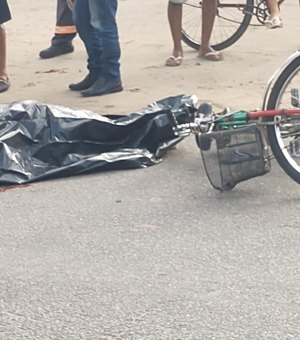 Idoso de bicicleta morre após ser atropelado por moto em Arapiraca
